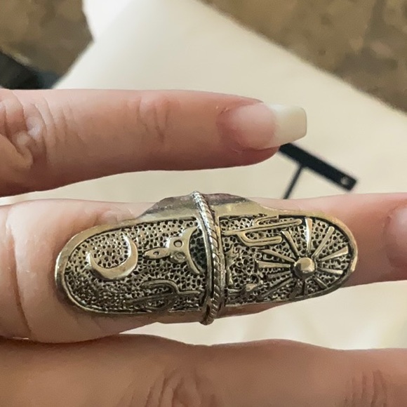 Silver Desert Ring - Picture 1 of 3